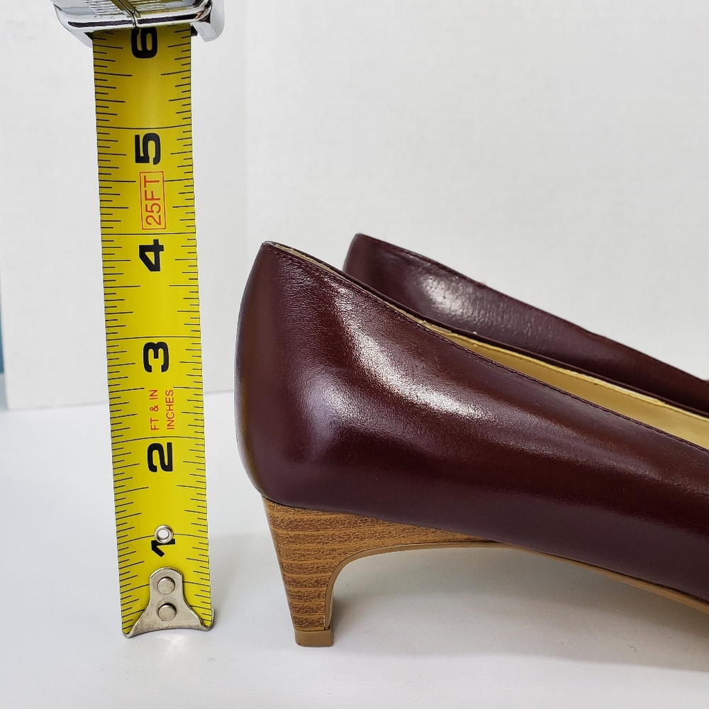 Harve Bernard Chocolate Leather Square Toe Pumps Size 7 XW - Picture 5 of 6